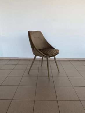 Scaun de sufragerie VALENCIA KHAKI 56*54*85 (scaun de sufragerie, spătar și șezut catifea gri, picioare metal negru acoperite cu catifea gri) (29789)